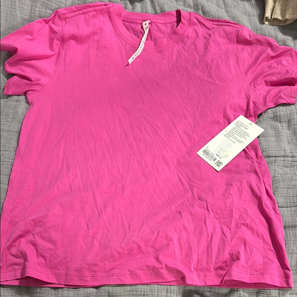 Lululemon All Yours Tee. NWT. Size 6